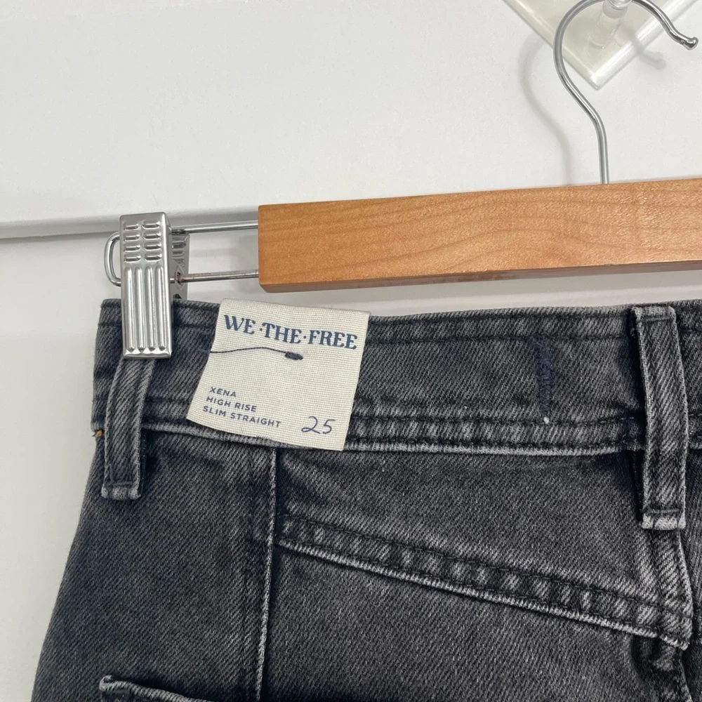 NWOT Free People Xena High Rise Slim Straight Jeans Size 25